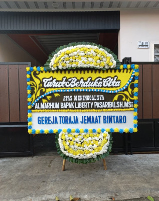 Papan Bunga Duka di Padangsidimpuan Batunadua